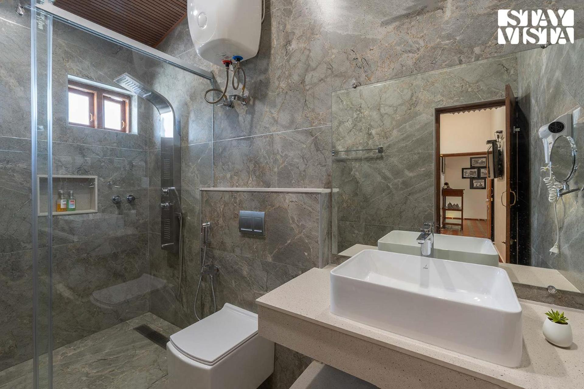 6 Bhk Greenwood Bungalow Heritage In The Heart Of Уті Екстер'єр фото
